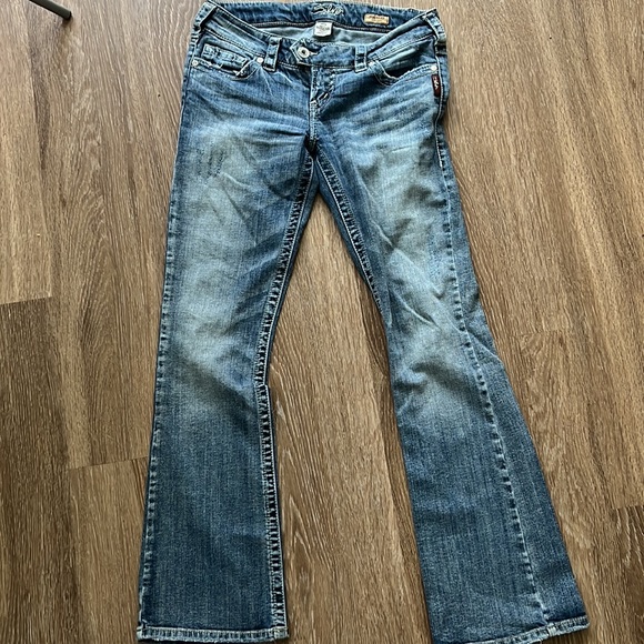 Silver Tuesday low rise, bootcut jeans, women's size 27 x 31 - Picture 2 of 2